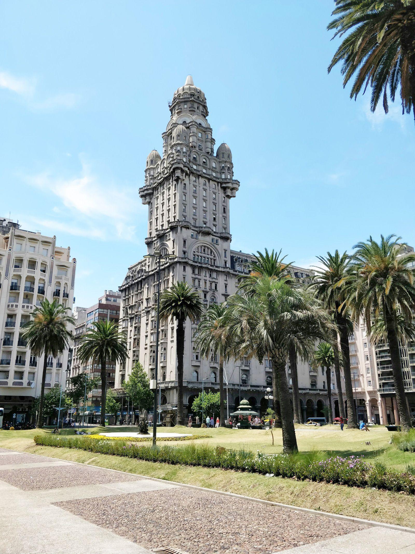 Image of the Wavee Global Uruguay eSIM